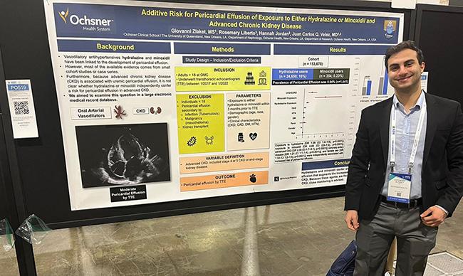 Giovanni presenting his research at Kidney Week 2024
