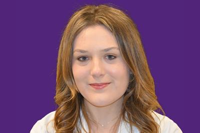 Isabel Anderson Headshot